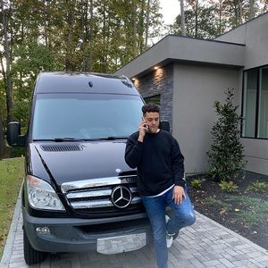 Meet your Posher, Sean